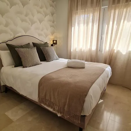 Navas 402 Atico & Pool Alhambra Views Гранада