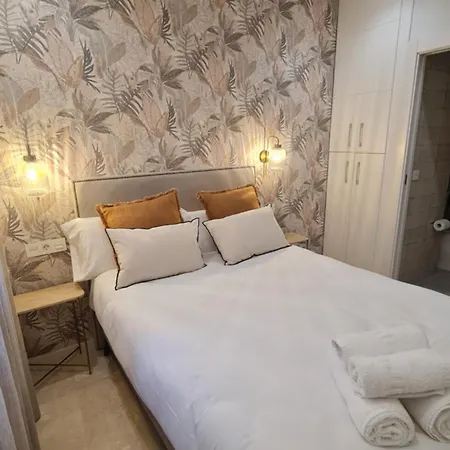 Navas 402 Atico & Pool Alhambra Views Апартаменты *