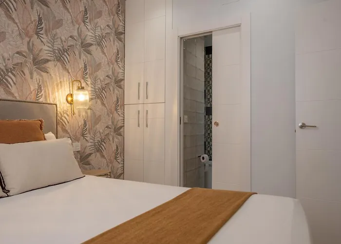 Navas 402 Atico & Pool Alhambra Views Апартаменты *