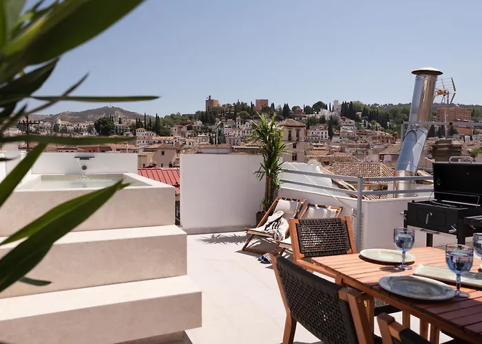 Navas 402 Atico & Pool Alhambra Views