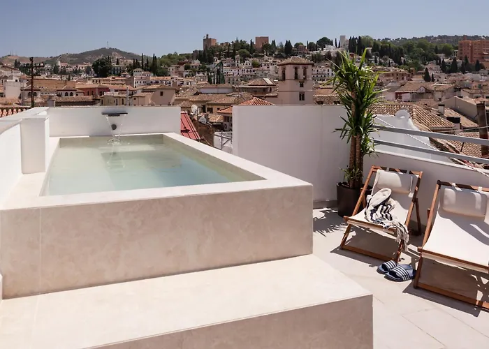 Navas 402 Atico & Pool Alhambra Views Гранада