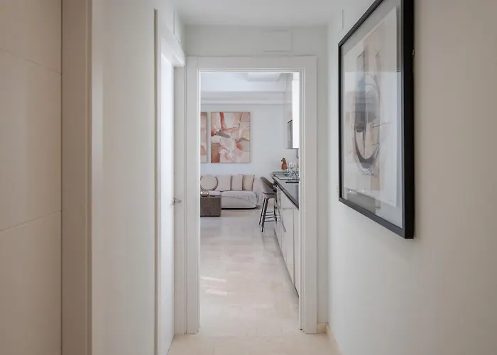 Navas 402 Atico & Pool Alhambra Views Апартаменты *